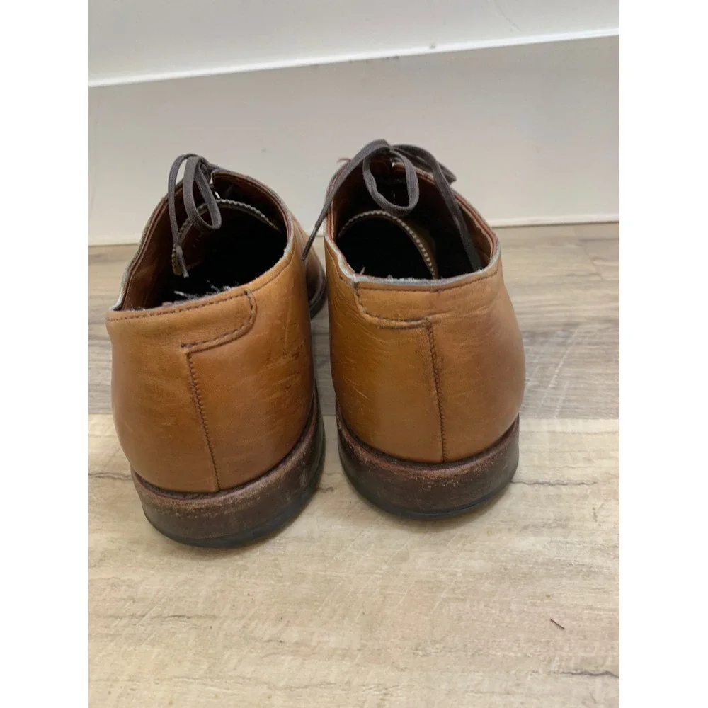 Allen Edmonds 8832 Plain Toe Blucher 11.5D Tan Leather Quiet Luxury Classic Mens
